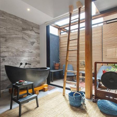 Отель Zen State Of Mind - Calming Richmond Retreat Мельбурн Экстерьер фото